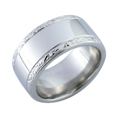 Wide wedding ring with engraved boarders