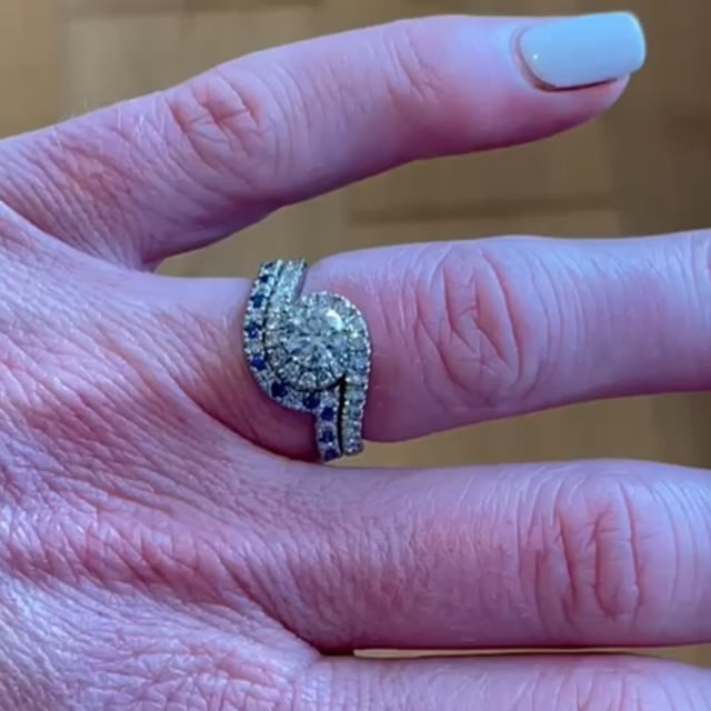 Sapphire and diamond platinum wedding ring