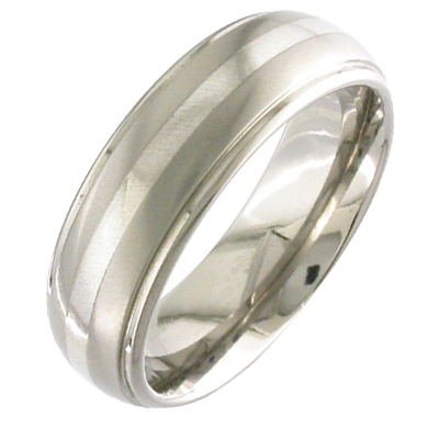 18ct white gold gent’s  band with inlay
