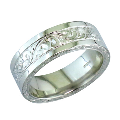 Gents wide wedding ring with hand engraved centre with plain boarder edge