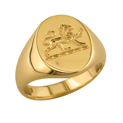 Gent’s gold signet ring with lion seal engraving