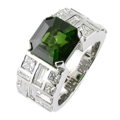 Green Tourmaline and baguette cut diamond dress ring