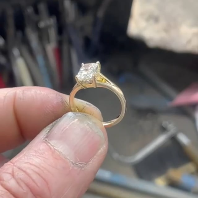 1.4 ct custion shaped diamond with hidden halo and split shank