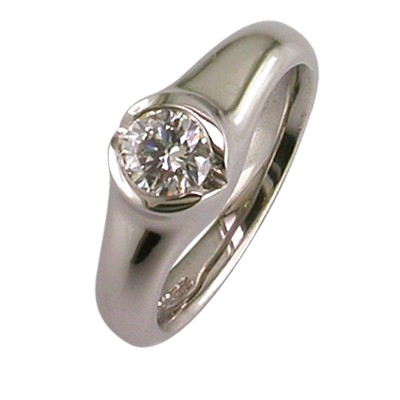Heavy shouldered single stone diamond white gold ring