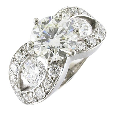 Large platinum and diamond dress ring