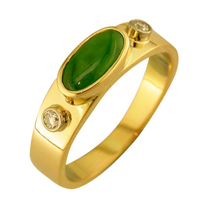 18ct yellow gold jade and diamond ring