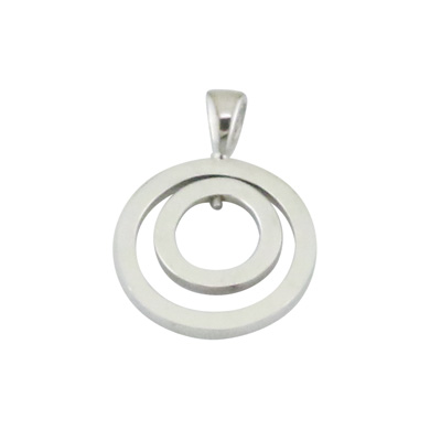 White gold circle pendant