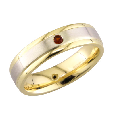 Gent’s bi-coloured wedding ring with a flush set ruby