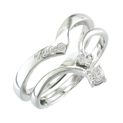 Platinum fitted wedding ring with flush set diamonds